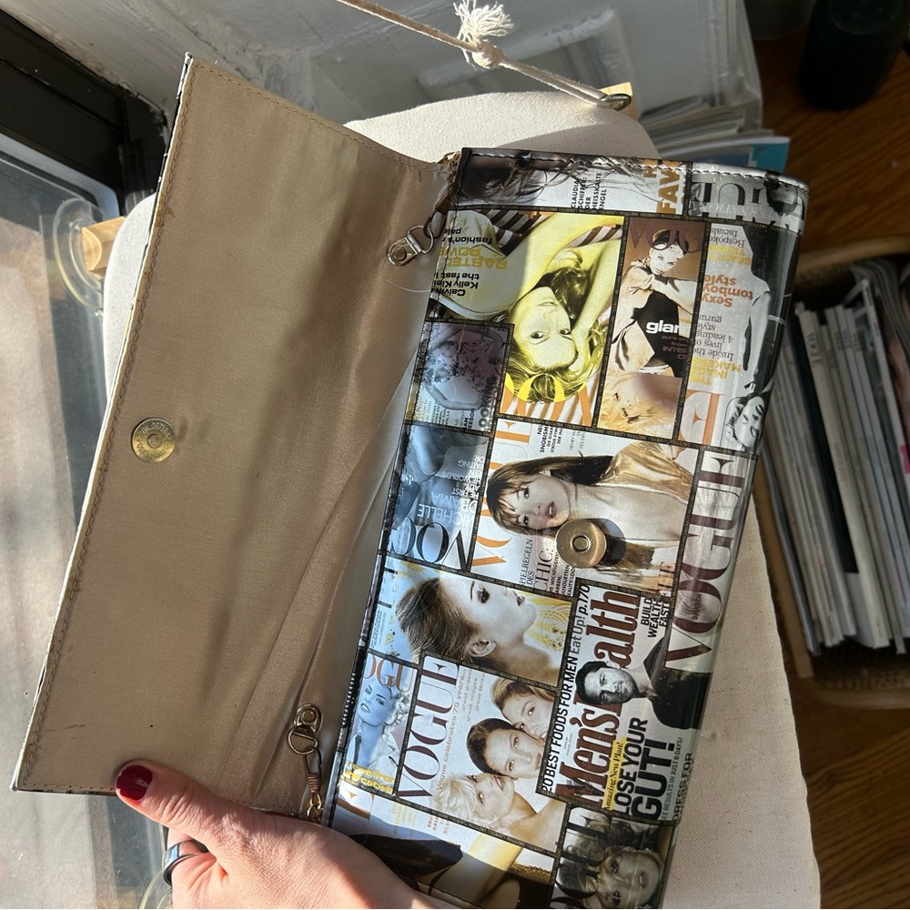 Bag - Picture 2 of 3